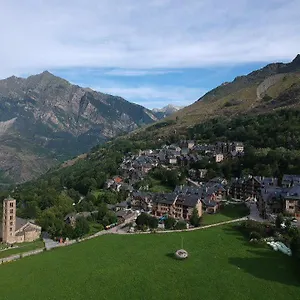 Con Terraza Y Vistas Panorámicas En Apartamento Estación