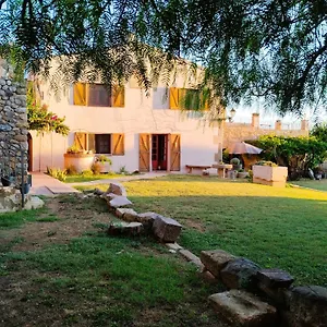la-masia-hostel-boutique.catalonia-hotels.com/